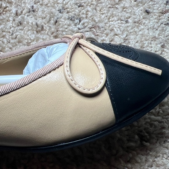 Tan & Black Cap Toe Ballet Flats | EU 38 / US 7.5 - Picture 3 of 6